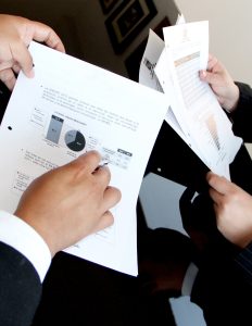 La consultation portant sur la situation économique et financière